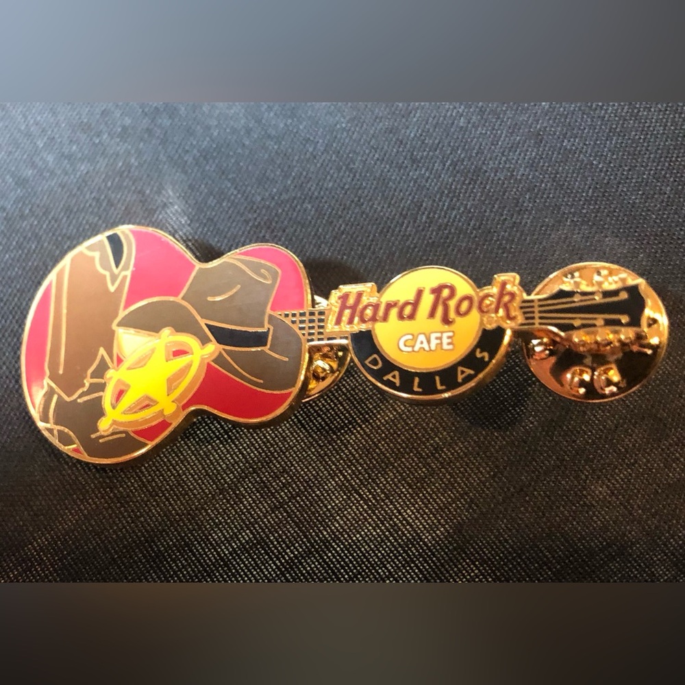 Hard Rock Cafe Dallas - Collector Pin!
Cowboy Guitar Pin! - New!